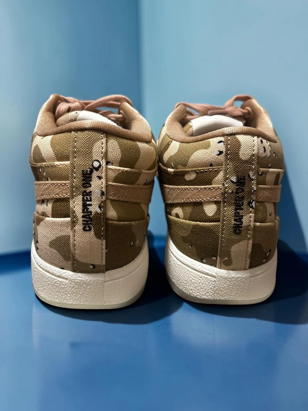 Nike Men’s Low-Top Camo Sneaker in Desert Tan